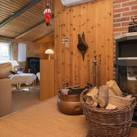 Holiday home Sleeps 6 Wifi *