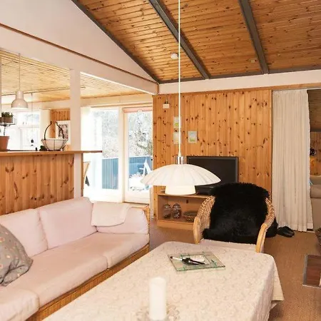 Sleeps 6 Wifi Tranehuse